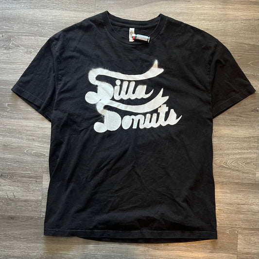 Dilla Donuts Tee XL