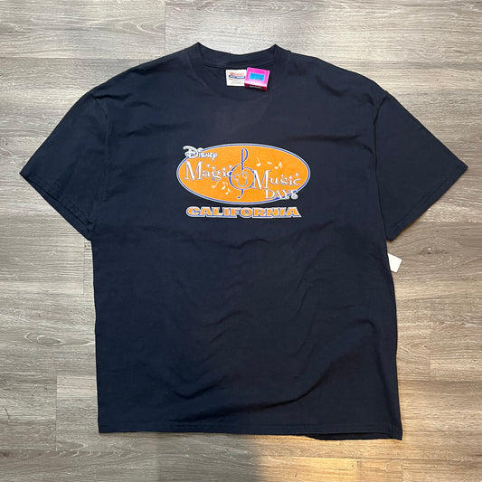 Disney Magic Music Tee XL